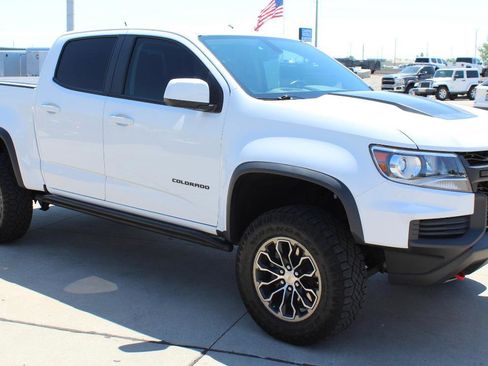 Used 2022 Chevrolet Colorado ZR2 AWD/4WD image 4