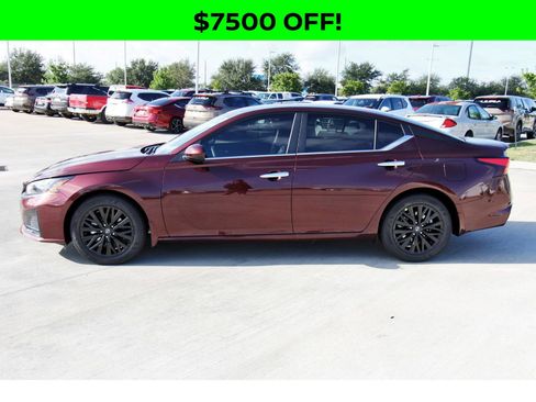 New 2025 Nissan Altima 2.5 SV w/ SV Special Edition Package image 5