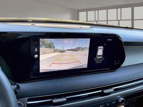 Used 2025 Hyundai Palisade SEL FWD image 14
