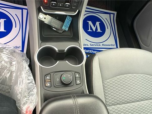 Used 2019 GMC Terrain SLE image 15