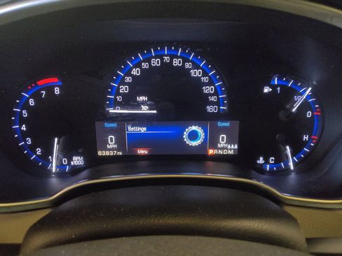 Used 2015 Cadillac SRX Luxury w/ Driver Awareness Package image 23