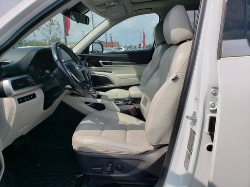 Used 2020 Kia Telluride S AWD/4WD image 11