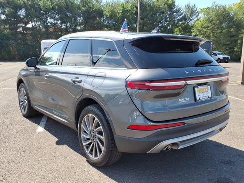 Used 2024 Lincoln Corsair Reserve w/ Equipment Group 201A AWD/4WD image 4