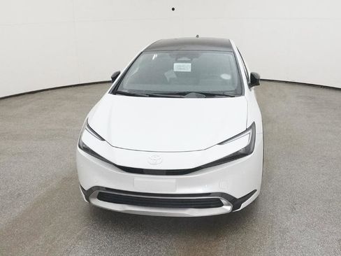 New 2026 Toyota Prius Plug-In Hybrid image 2