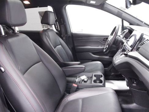 Certified 2023 Honda Odyssey Sport image 14