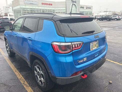 Used 2022 Jeep Compass Trailhawk image 4