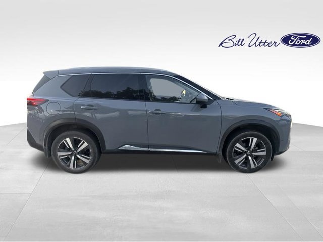Used 2021 Nissan Rogue Platinum FWD image 3