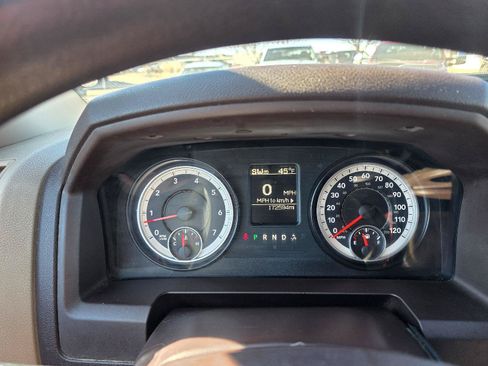 Used 2015 RAM 2500 SLT RWD image 11