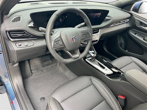 New 2026 Buick Envista Avenir image 6