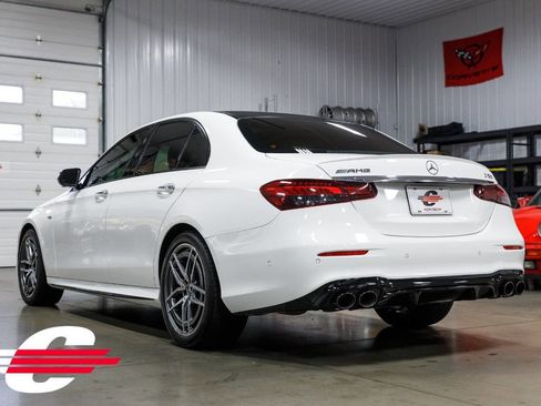 Used 2022 Mercedes-Benz E 53 AMG 4MATIC Sedan image 5