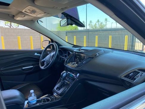 Used 2015 Ford Escape Titanium w/ Equipment Group 301A FWD image 5