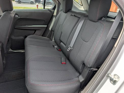 Used 2015 Chevrolet Equinox LS image 27