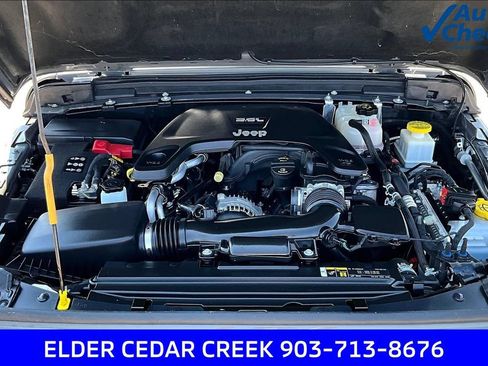 Used 2020 Jeep Gladiator Rubicon AWD/4WD image 10