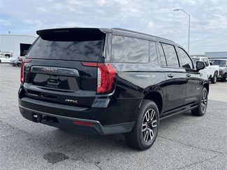 Used 2023 GMC Yukon XL AT4 video 3