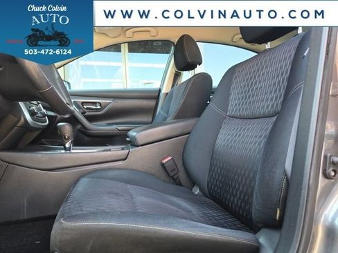 Used 2017 Nissan Altima 2.5 SV FWD image 9