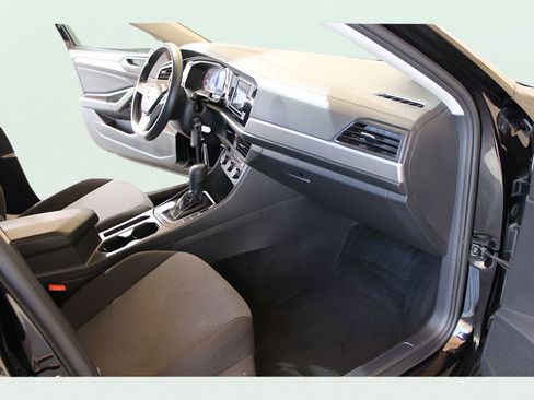 Used 2020 Volkswagen Jetta S w/ Driver Assistance Package image 16