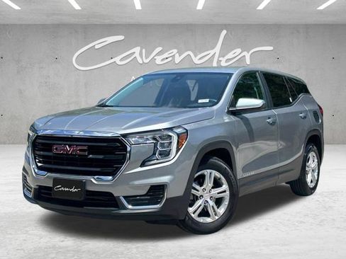 Used 2024 GMC Terrain SLE FWD image 1