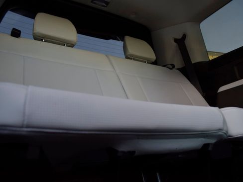 Used 2025 Hyundai Santa Fe Calligraphy image 23