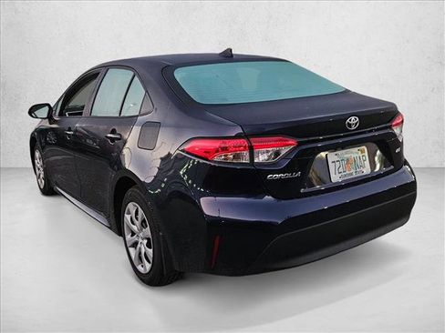 Used 2025 Toyota Corolla LE image 9