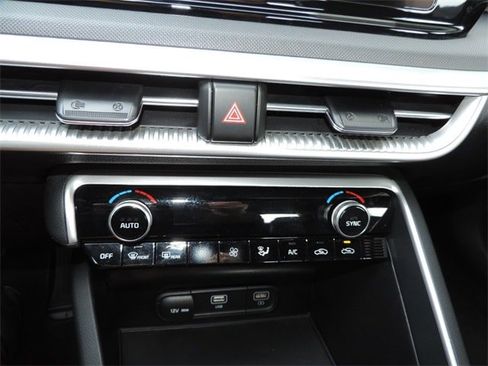 Used 2023 Kia K5 GT-Line image 21