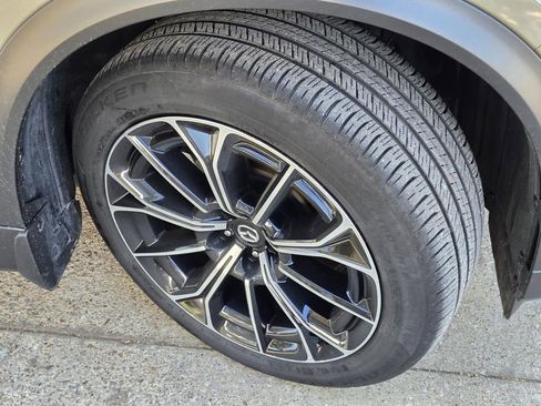 Used 2025 MAZDA CX-70 Plug-In Hybrid w/ Premium Pkg image 8