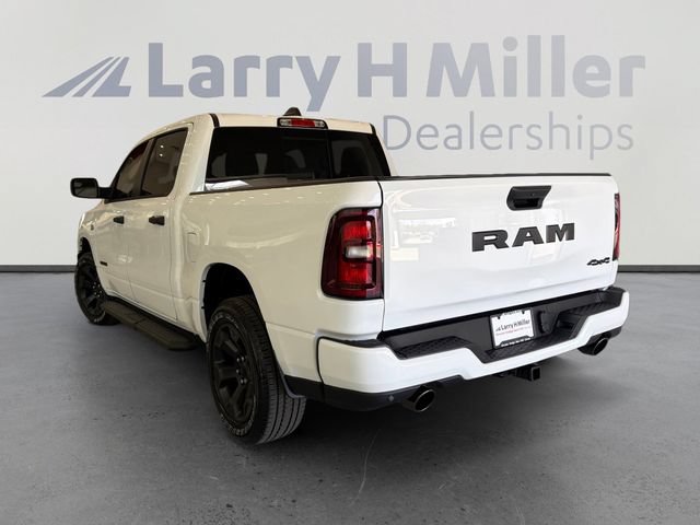 New 2026 RAM 1500 Express AWD/4WD image 3