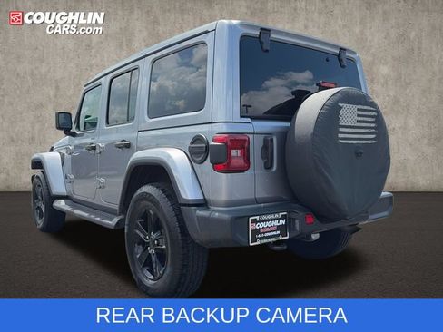Used 2021 Jeep Wrangler Unlimited Sahara AWD/4WD image 6