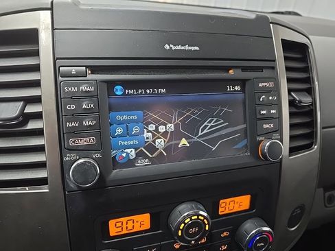 Used 2019 Nissan Frontier SL image 25