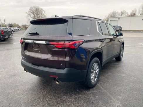Used 2023 Chevrolet Traverse LT AWD/4WD image 5