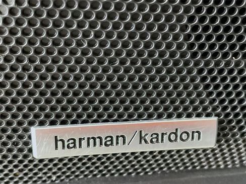 Certified 2021 Subaru Outback Limited image 23