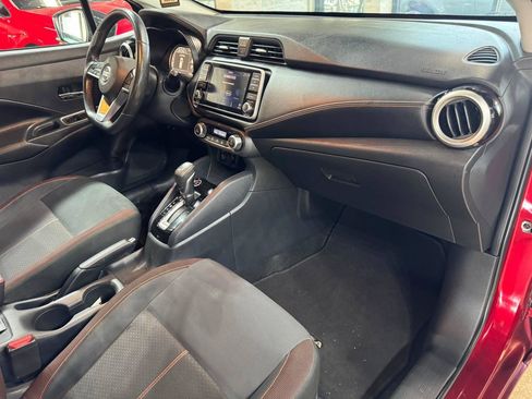 Used 2020 Nissan Versa SR FWD image 9