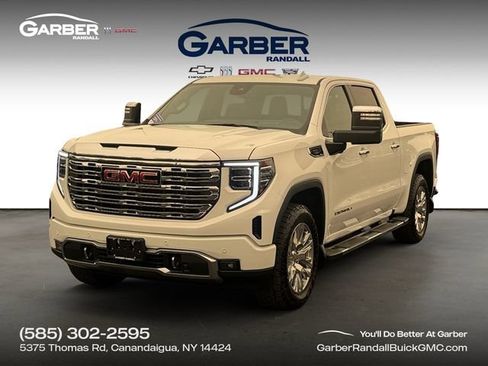 Used 2024 GMC Sierra 1500 Denali w/ Technology Package AWD/4WD image 1