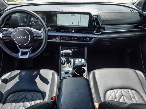 Certified 2023 Kia Sportage X-Line w/ X-Line Premium Package image 11