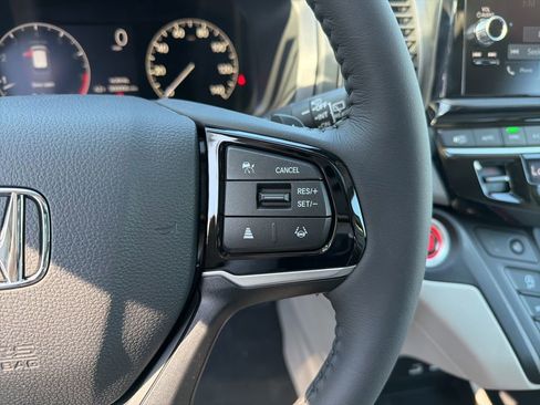 New 2026 Honda Odyssey EX-L image 17