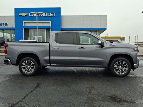 Used 2022 Chevrolet Silverado 1500 LT image 7