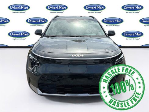 Used 2023 Kia Niro Wind FWD image 2