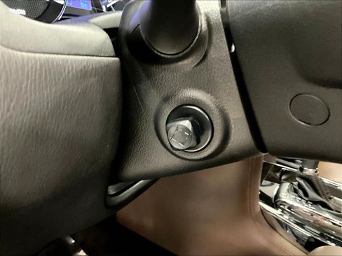 Used 2020 Nissan Armada Platinum w/ Platinum Reserve Package AWD/4WD image 39