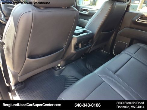 Used 2022 Chevrolet Silverado 1500 LT Trail Boss w/ LT Trail Boss Premium Package AWD/4WD image 15