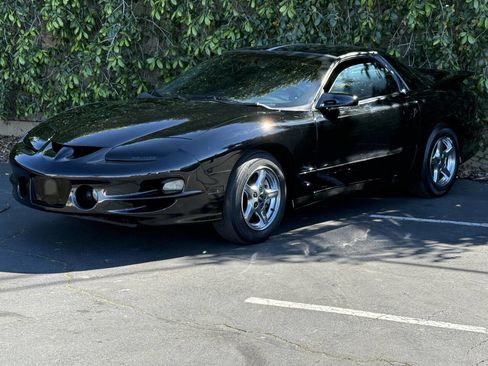 Used 1999 Pontiac Firebird Formula w/ Security Pkg image 3