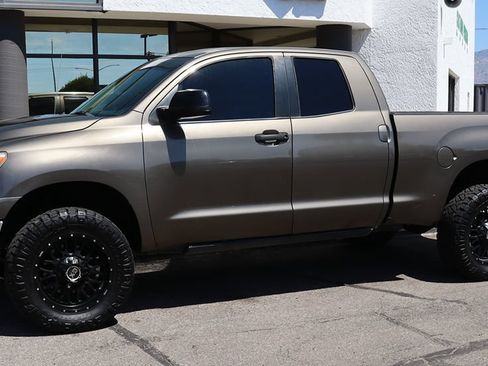 Used 2011 Toyota Tundra 2WD Double Cab w/ Tow Pkg image 7