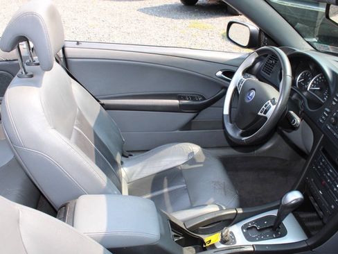 Used 2006 Saab 9-3 Aero FWD image 19