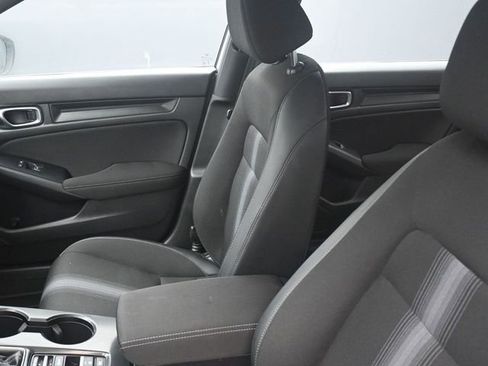 Used 2023 Honda Civic Sport image 22