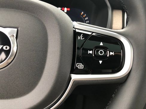 New 2026 Volvo XC90 B5 Plus image 22