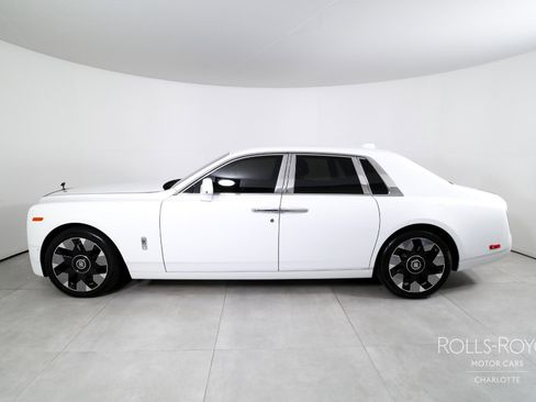 Certified 2023 Rolls-Royce Phantom Sedan w/ The Phantom Package image 5