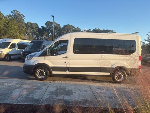 Used 2020 Ford Transit 350 XL RWD image 6