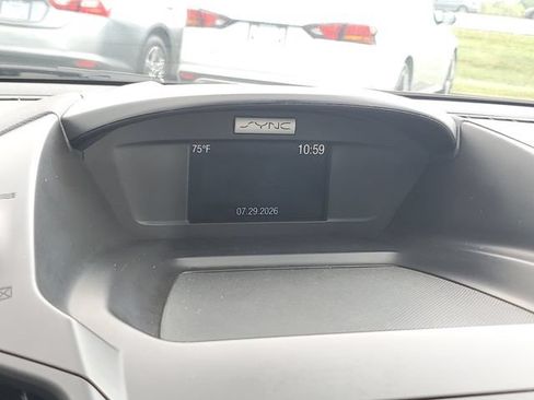 Used 2017 Ford Escape SE FWD image 27