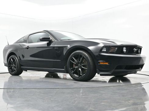 Used 2012 Ford Mustang GT Premium w/ Brembo Brake Pkg RWD image 36
