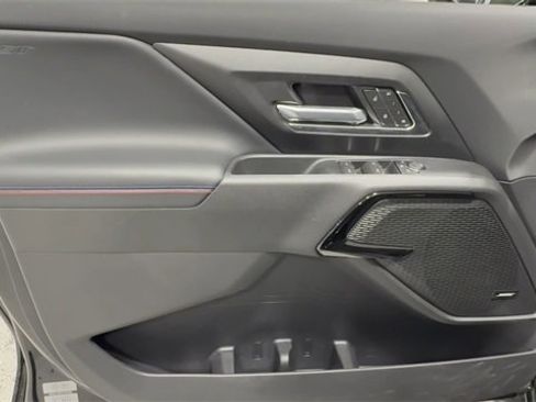 New 2025 Chevrolet Silverado EV RST image 10