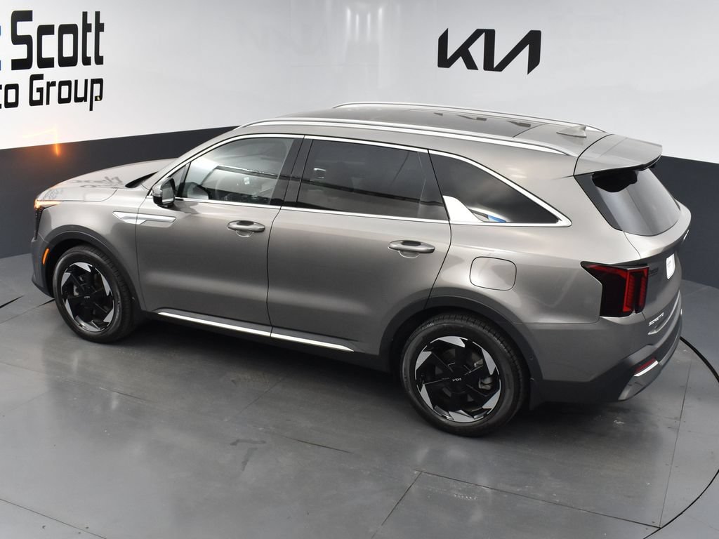 Certified 2025 Kia Sorento SX Prestige AWD/4WD image 11