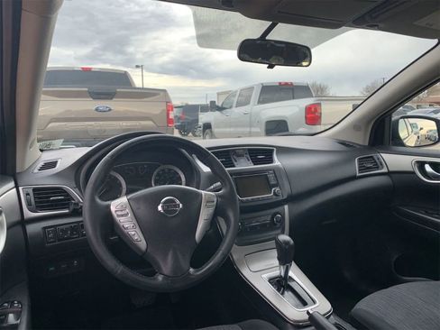 Used 2015 Nissan Sentra SV image 6